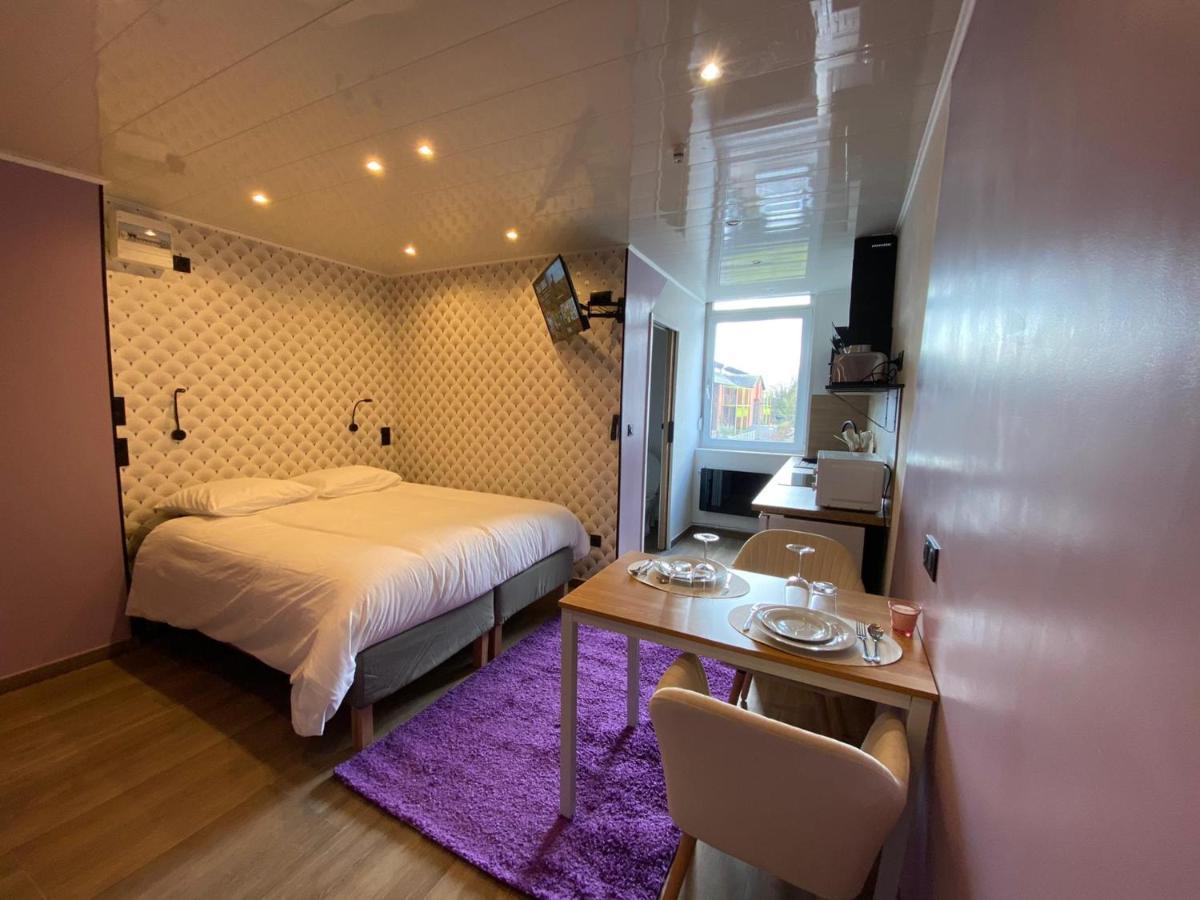 Capstay Color Valenciennes & Netflix Trith-Saint-Leger Bagian luar foto