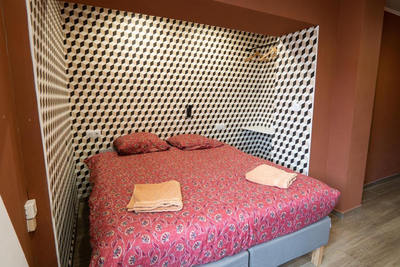 Capstay Color Valenciennes & Netflix Trith-Saint-Leger Bagian luar foto