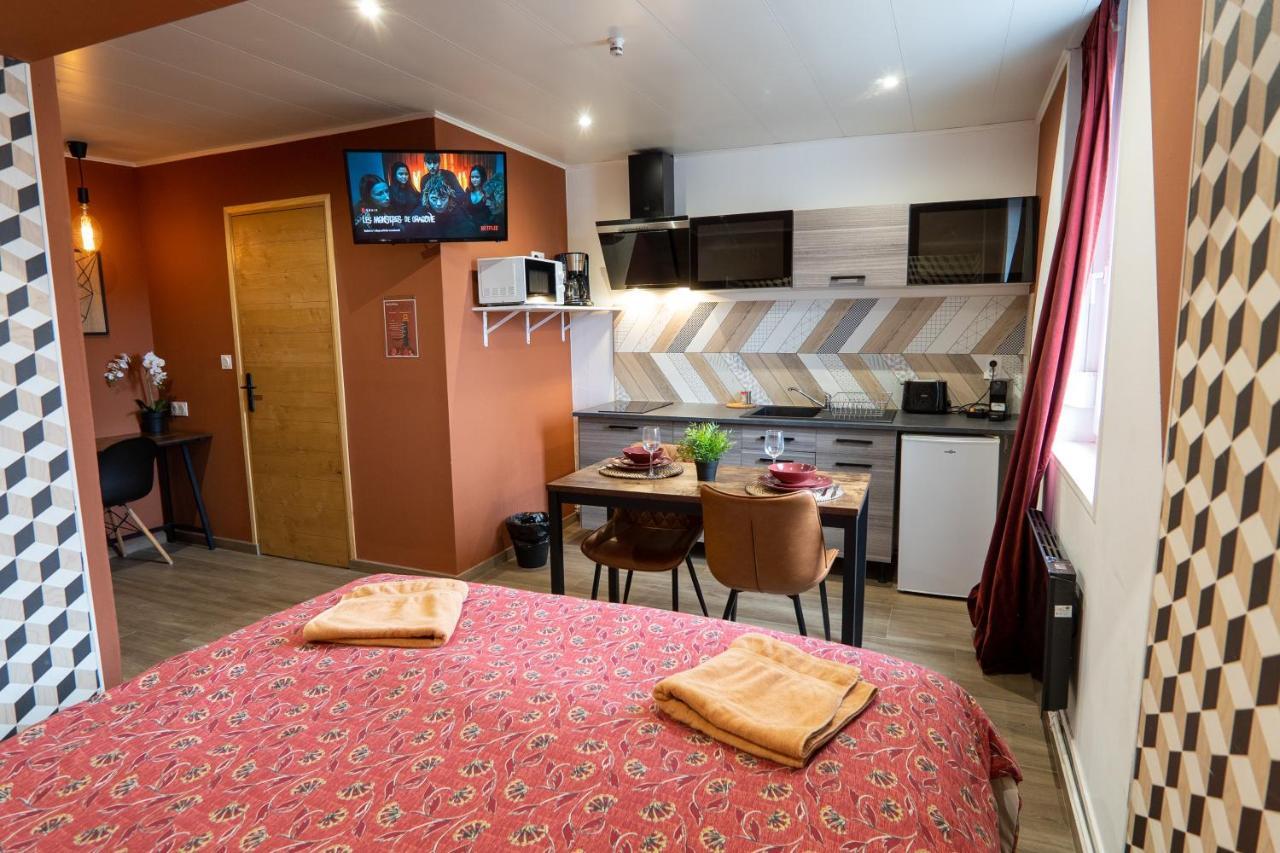 Capstay Color Valenciennes & Netflix Trith-Saint-Leger Bagian luar foto