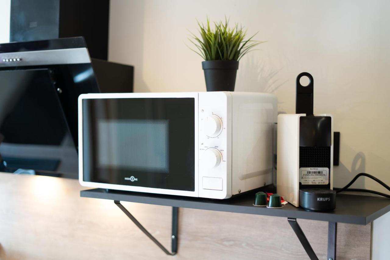 Capstay Color Valenciennes & Netflix Trith-Saint-Leger Bagian luar foto
